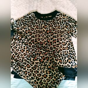 Women's large cheetah animal print pajamas
